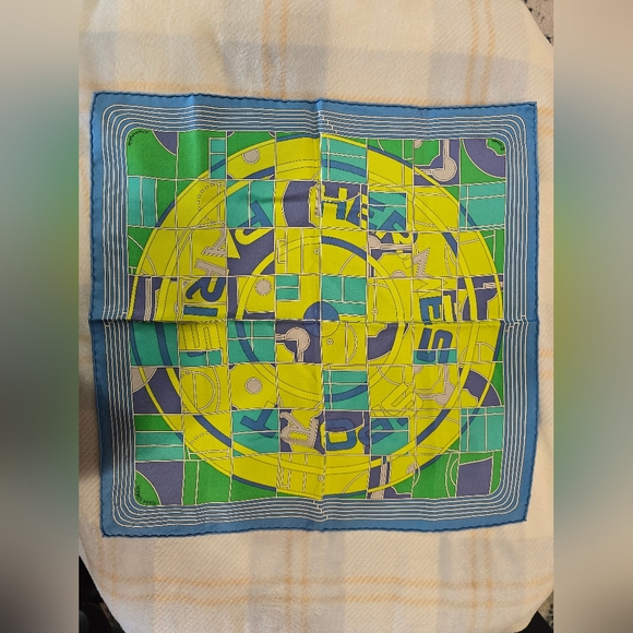 Silk Hermes Sport Pocket Square Bleu Azur Vert Fluo Mauve - Picture 2 of 5